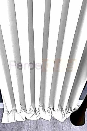 Beyaz Düz Fon Perde